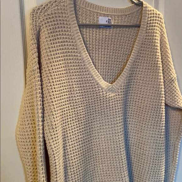 Sweater - Picture 2 of 2